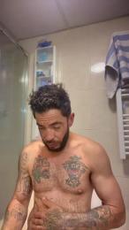 Hotvan22 — webcam model online on cam4