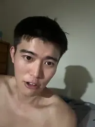 CalvinHY — webcam model online on stripchat