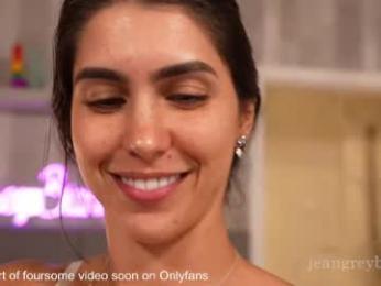 jeangreybianca — webcam model online on chaturbate