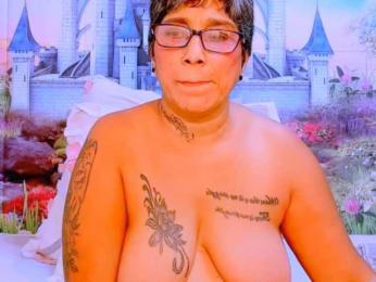 indianroxy — bongacams