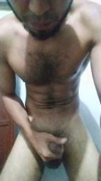 Muyganoso24 — webcam model online on cam4
