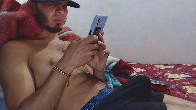 Muyganoso24 — webcam model online on cam4
