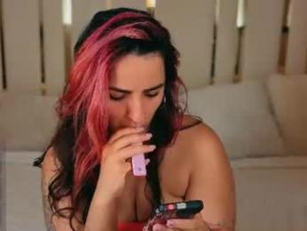 daphne_moss — Chaturbate stream photo (Jun 2026)