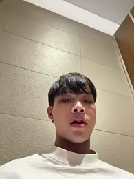 ken0fmjx — webcam model online on stripchat