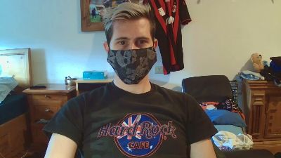 YoUnGbOy2018 — Cam4 stream photo (May 2026)