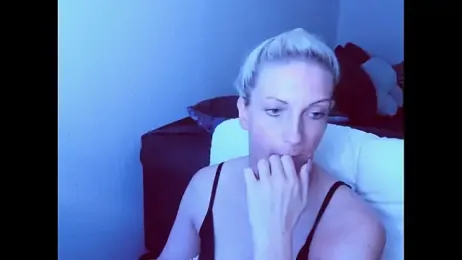 SexyJulia21 — stripchat
