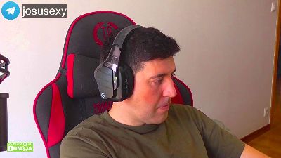 hotliki — webcam model online on cam4