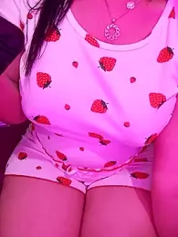 Malika_6955 — Stripchat stream photo (May 2026)