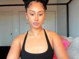 nolababy — webcam model online on camsoda