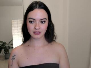 Lenna Whitee — Flirt4free stream photo (Jun 2026)