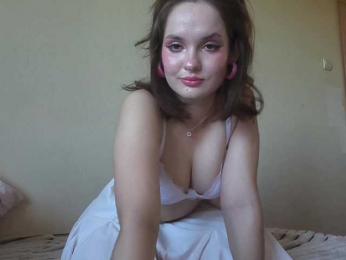 Elyaaa — Bongacams stream photo (Jun 2026)
