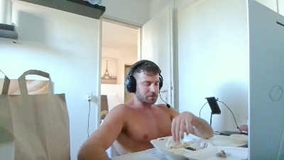 ALPHA_HUNK — Cam4 stream photo (Sep 2026)