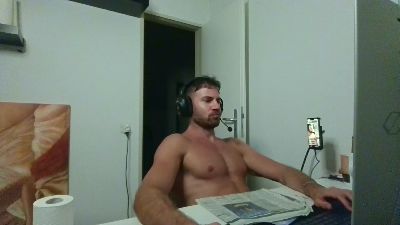 ALPHA_HUNK — Cam4 stream photo (Sep 2026)