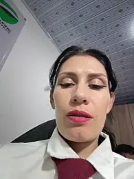 Alysson-- — Stripchat stream photo (Jun 2026)