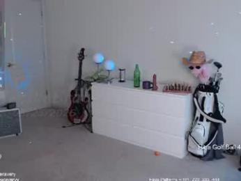 petitebrat — Chaturbate stream photo (Aug 2026)