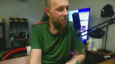 BarboneCE — webcam model online on cam4