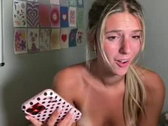 ambiebambiii — webcam model online on chaturbate