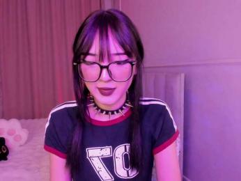 ariyastar1 — webcam model online on bongacams