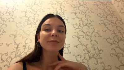 DollyGrilli — Cam4 stream photo (Sep 2026)