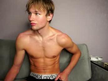 dave_taylor — webcam model online on chaturbate