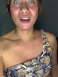bahoglubut — Stripchat stream photo (Jul 2025)