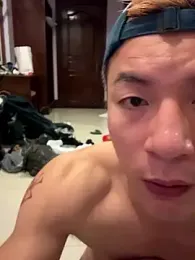 AAASuck — webcam model online on stripchat