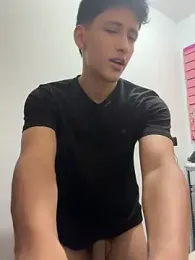 SantiLux_ — Stripchat stream photo (Sep 2026)