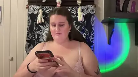 xopeachybaby — webcam model online on stripchat