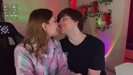 RobertAndLinela — Stripchat stream photo (Apr 2026)