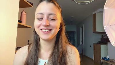 MilissaErp — webcam model online on cam4