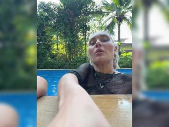 Tvoyasamka77 — webcam model online on bongacams