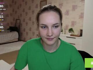 Carolyn Hesse — Flirt4free stream photo (Apr 2026)