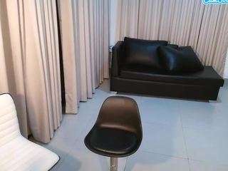 desirerodriguez — Camsoda stream photo (Apr 2026)