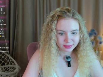 Linda-Bloom — webcam model online on bongacams