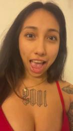 cristalzitaok1 — webcam model online on cam4