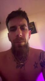 Zamorano22 — webcam model online on cam4