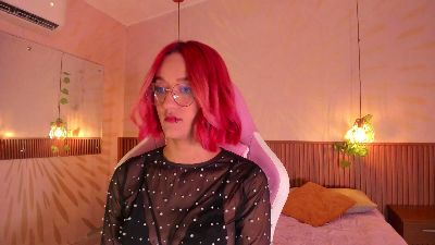 daphne_courtis — webcam model online on cam4
