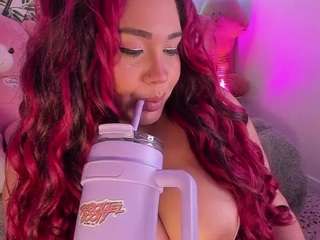 joycethompson — Camsoda stream photo (Apr 2026)