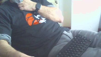 biberon29 — Cam4 stream photo (Apr 2026)