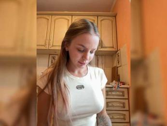 Sweet_Darina233 — Bongacams stream photo (Sep 2026)