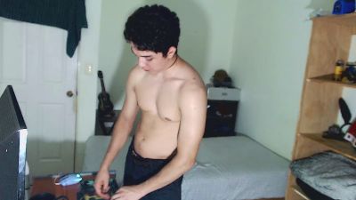 DilanDalan — Cam4 stream photo (Apr 2026)