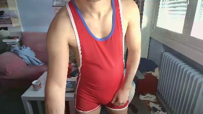 Yerele — webcam model online on cam4