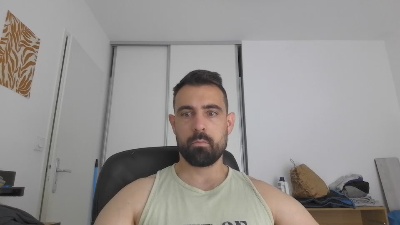 Ribeiro33240 — webcam model online on cam4