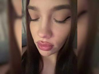 Glossmixdoll — bongacams