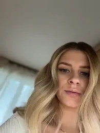 Love_Bri — Stripchat stream photo (May 2026)