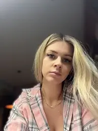 Love_Bri — stripchat
