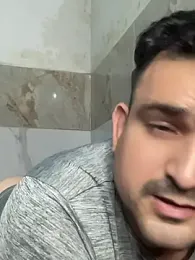 hunkboy09 — webcam model online on stripchat