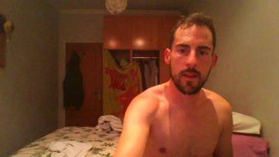 MorenoSamuel — webcam model online on cam4