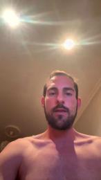 MorenoSamuel — webcam model online on cam4