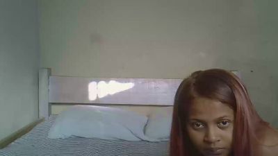 Rywanna — webcam model online on cam4